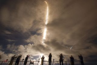 spaceX Falcon 9